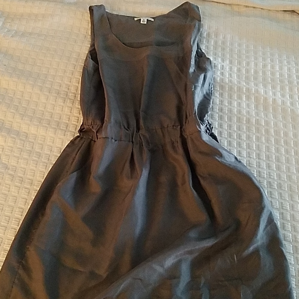 Banana Republic gray sleeveless silk dress
